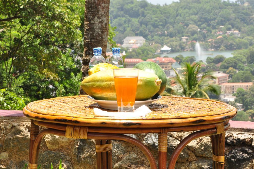 The Buena Vista Kandy Zewnętrze zdjęcie
